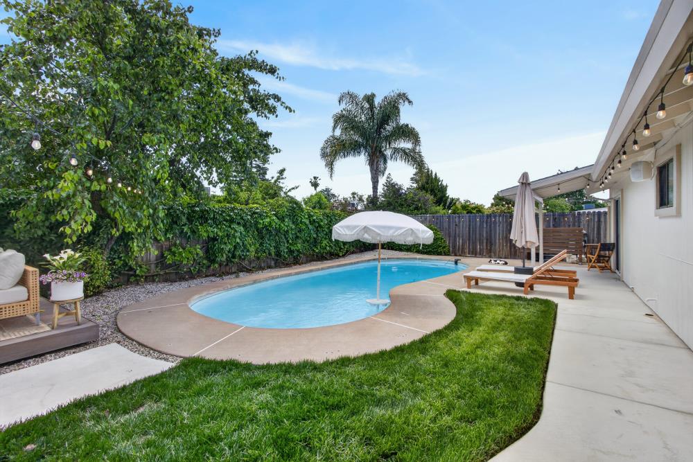 6755 Connemara Circle