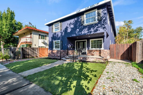 2657 2ND AVE, SACRAMENTO, CA 95818 - Image dbea8ead01bc341e5eb233e1a4833a12/2482976643