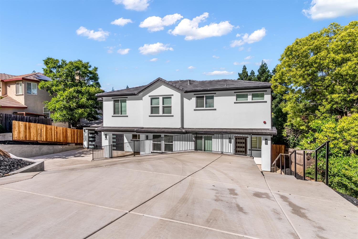 3415 Covello Circle