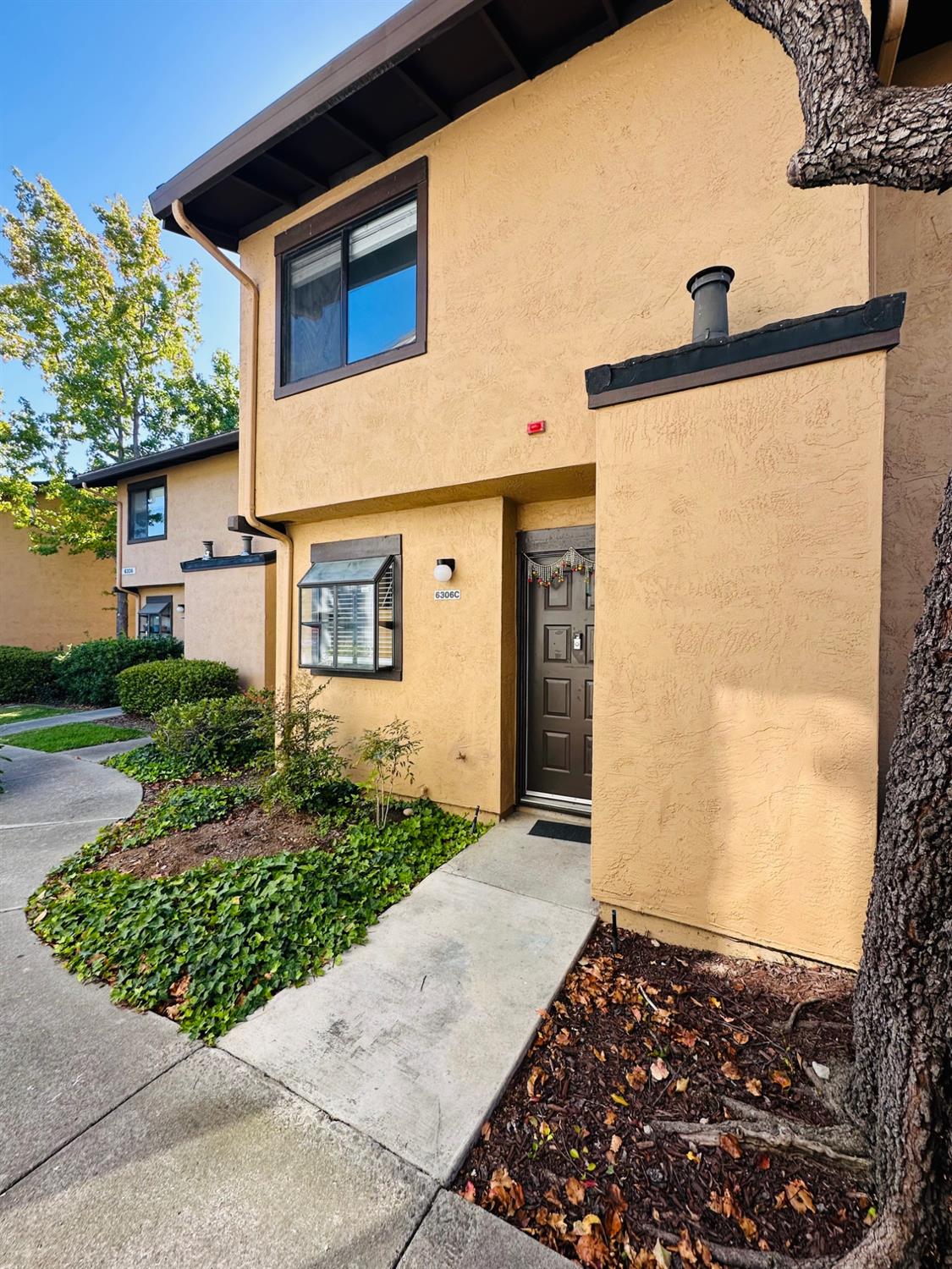 6306 Joaquin Murieta Avenue 282C