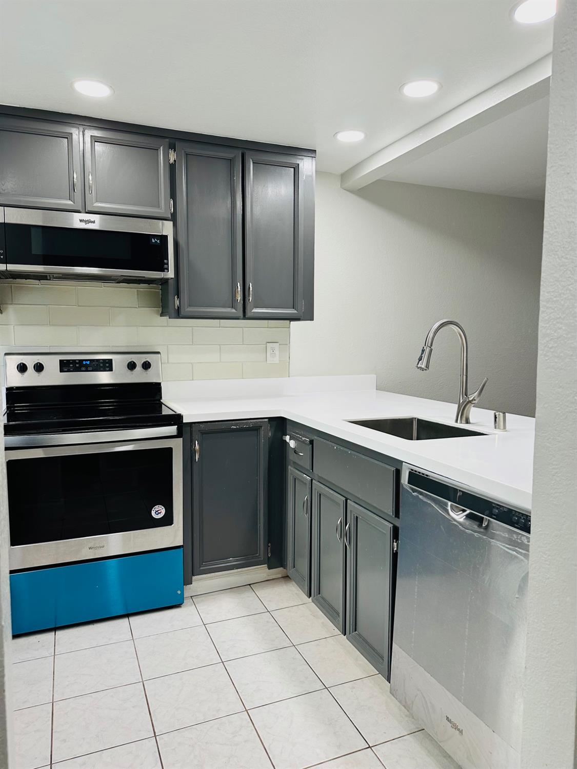 6306 Joaquin Murieta Avenue 282C