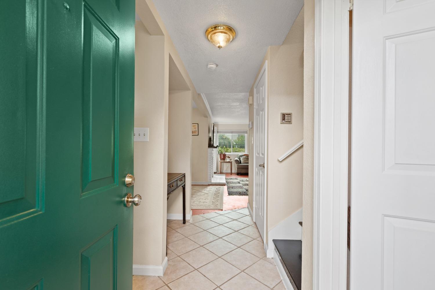 2403 Post Oak Lane
