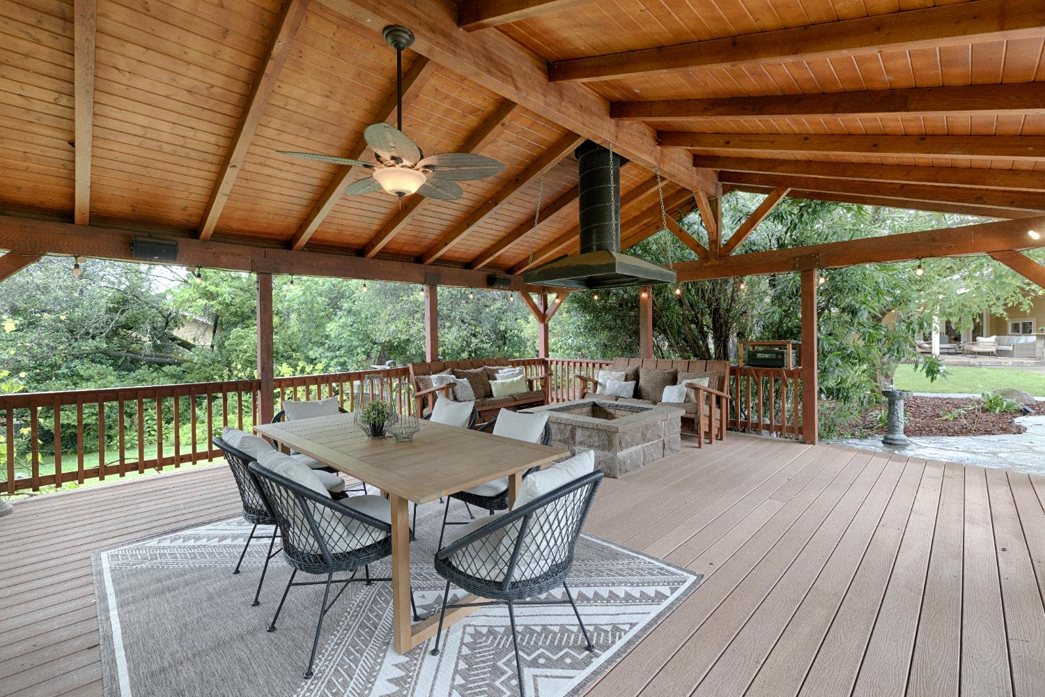 7396 Callison