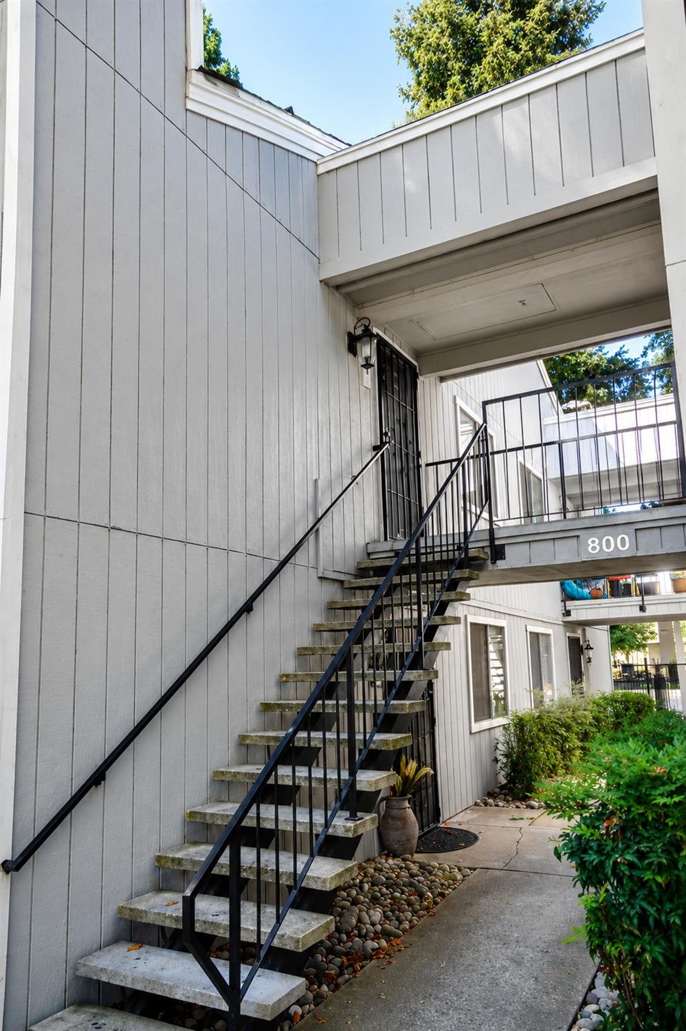 800 Del Verde Circle 4
