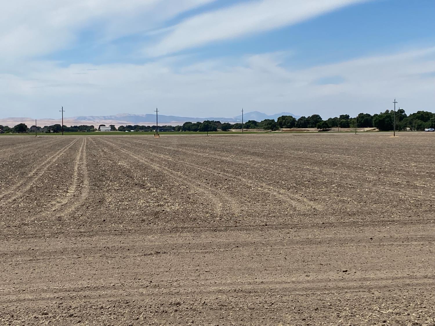 17398 S Tracy Boulevard