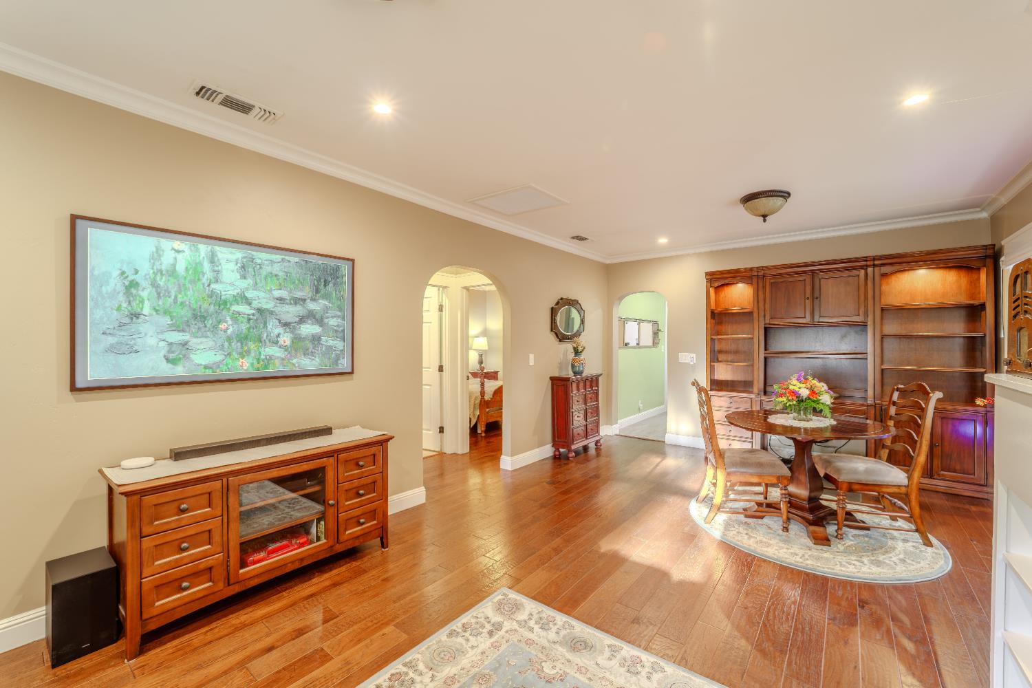 557 San Miguel Way