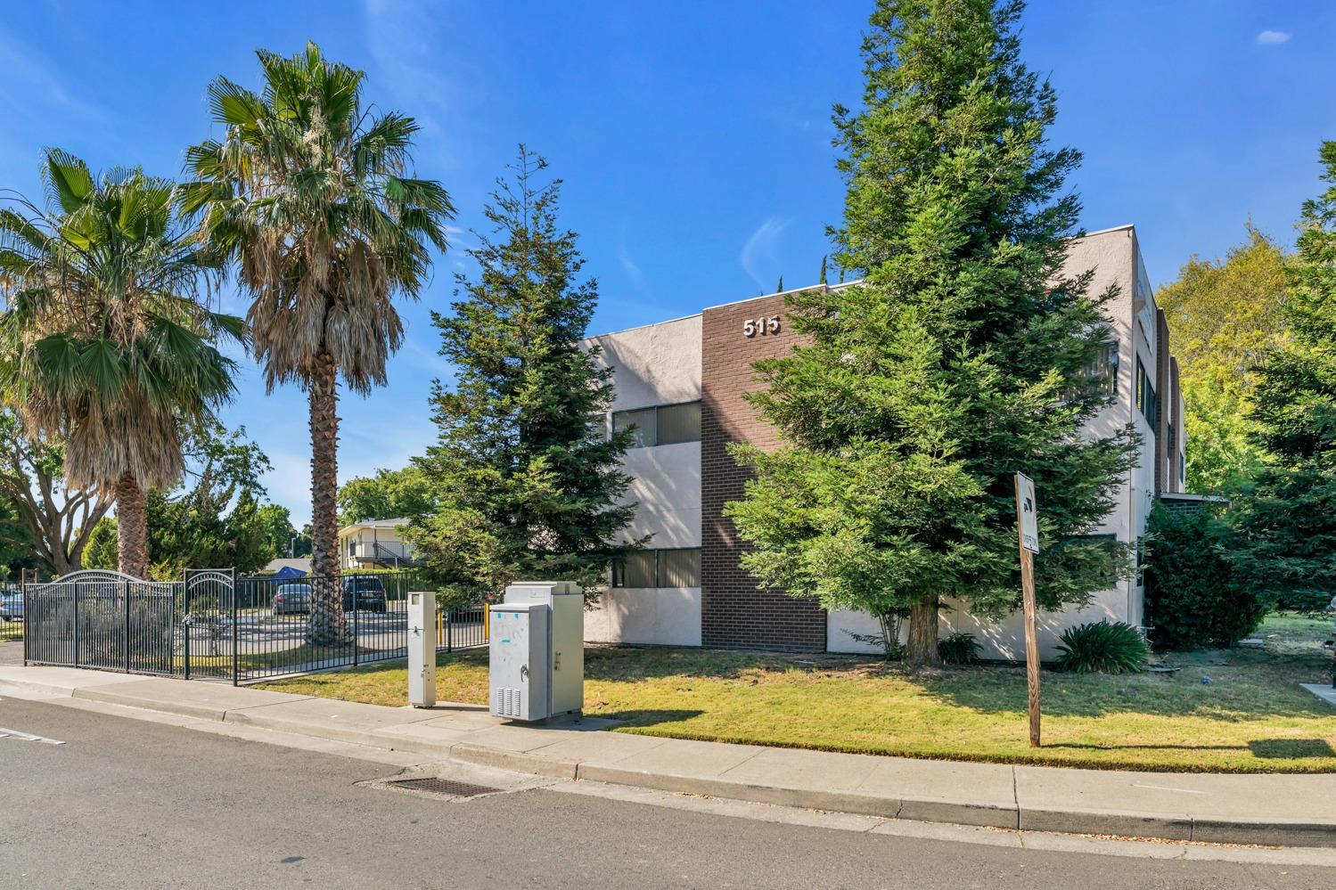 515 Michigan Boulevard