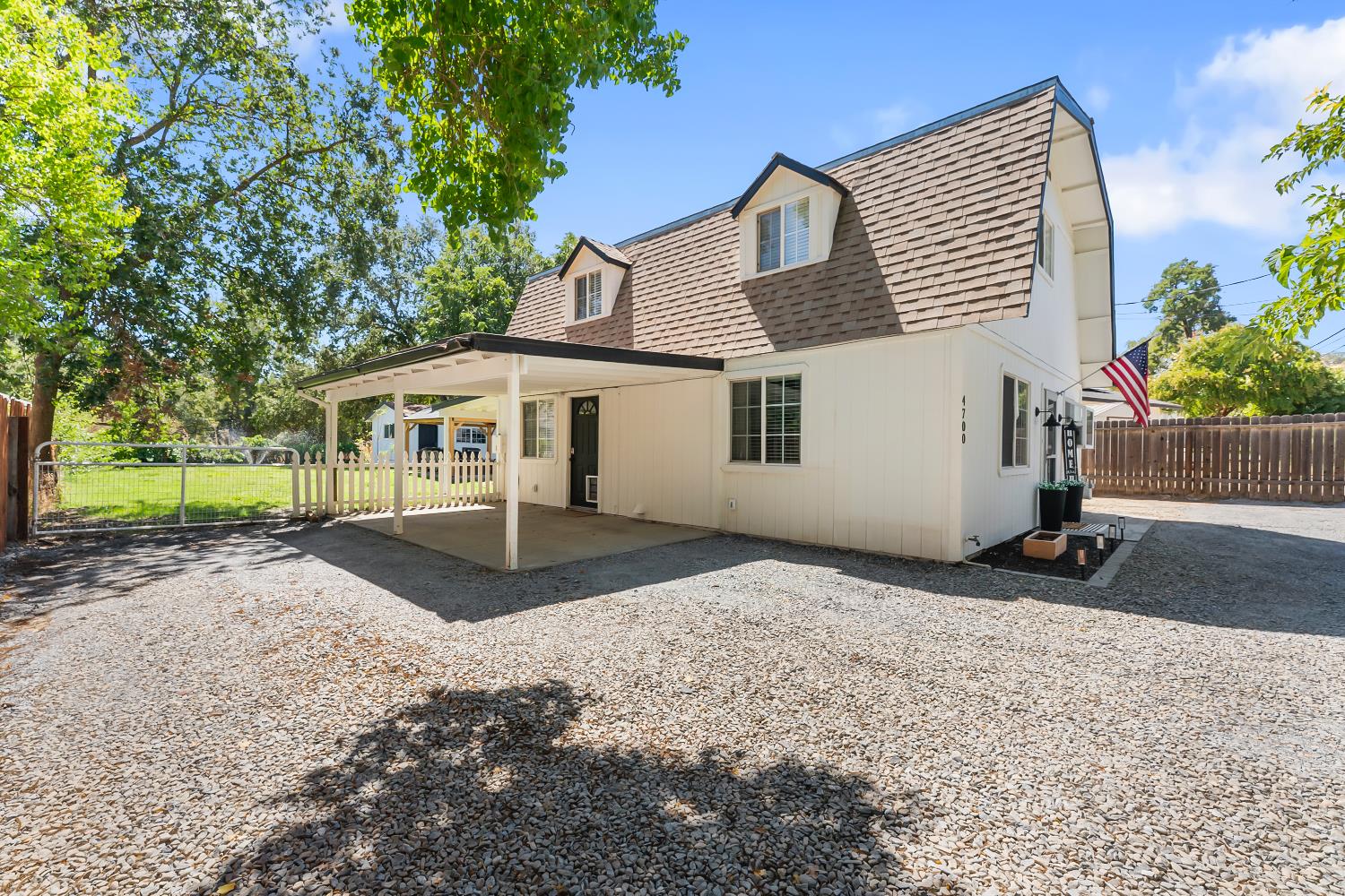 4700 King Road