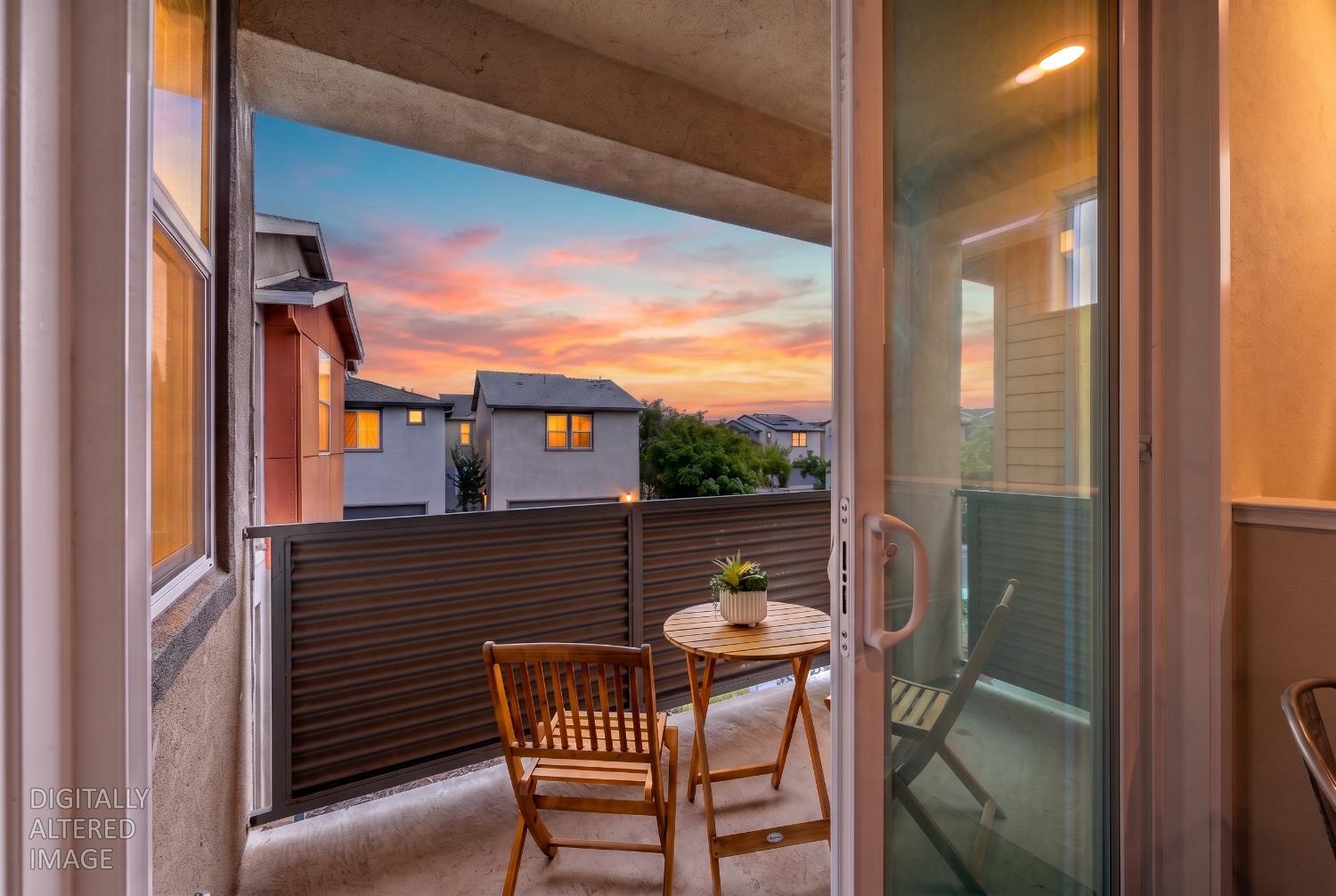4538 Ocean Lane