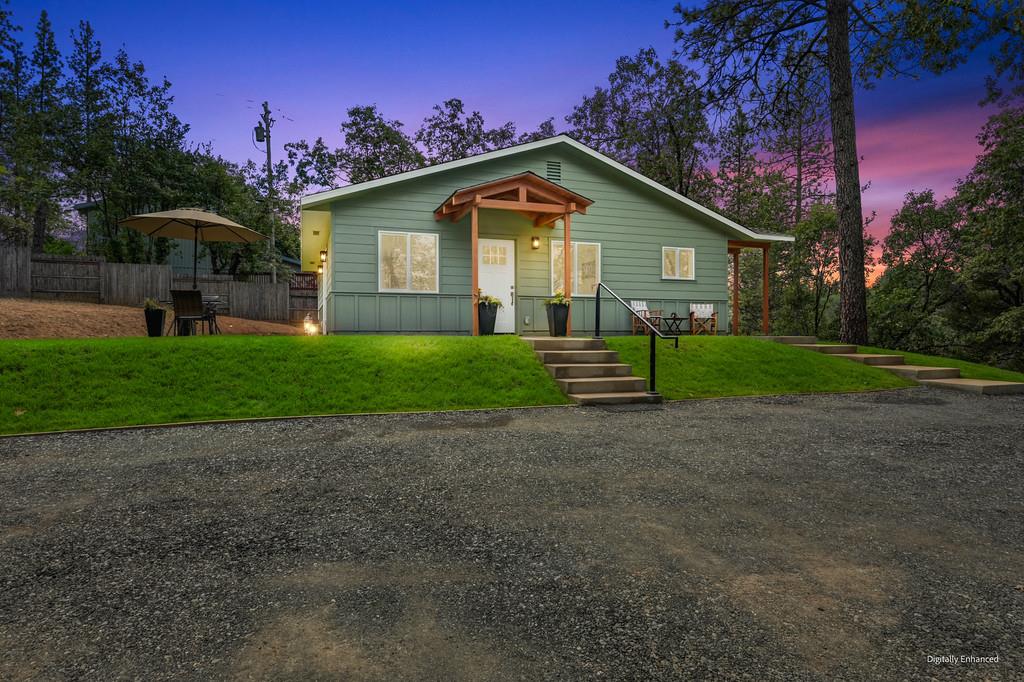 645 Ponderosa Way