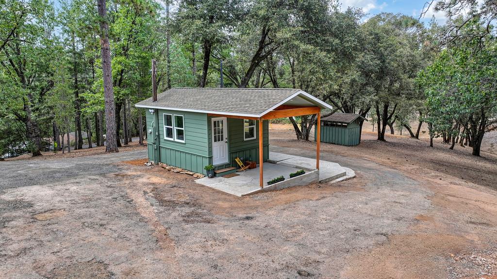 645 Ponderosa Way