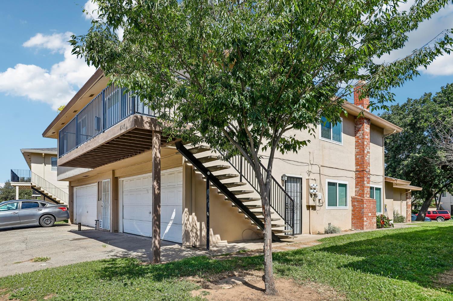 4145 Apostolo Circle