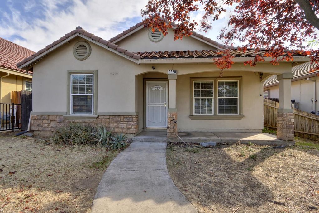 Photo of 3330 Rio Linda Boulevard, Sacramento, CA 95838 (MLS # 225132292)
