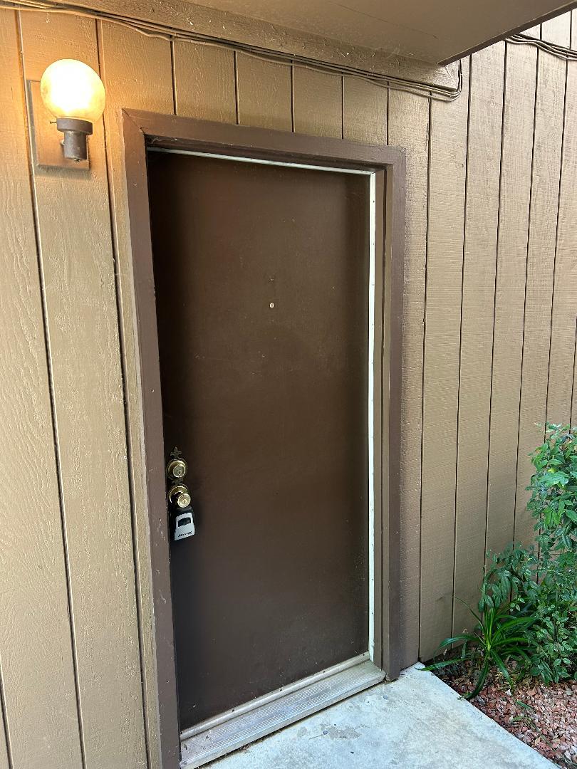 957 Fulton Avenue 551