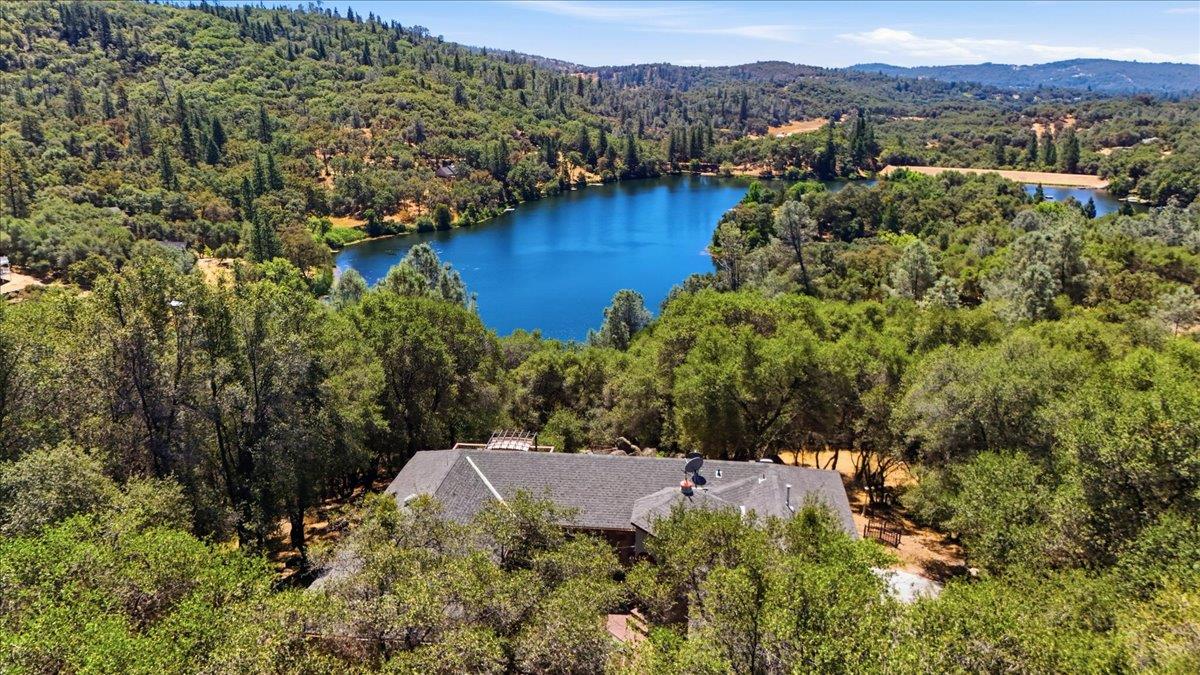15873 Woodlake Court
