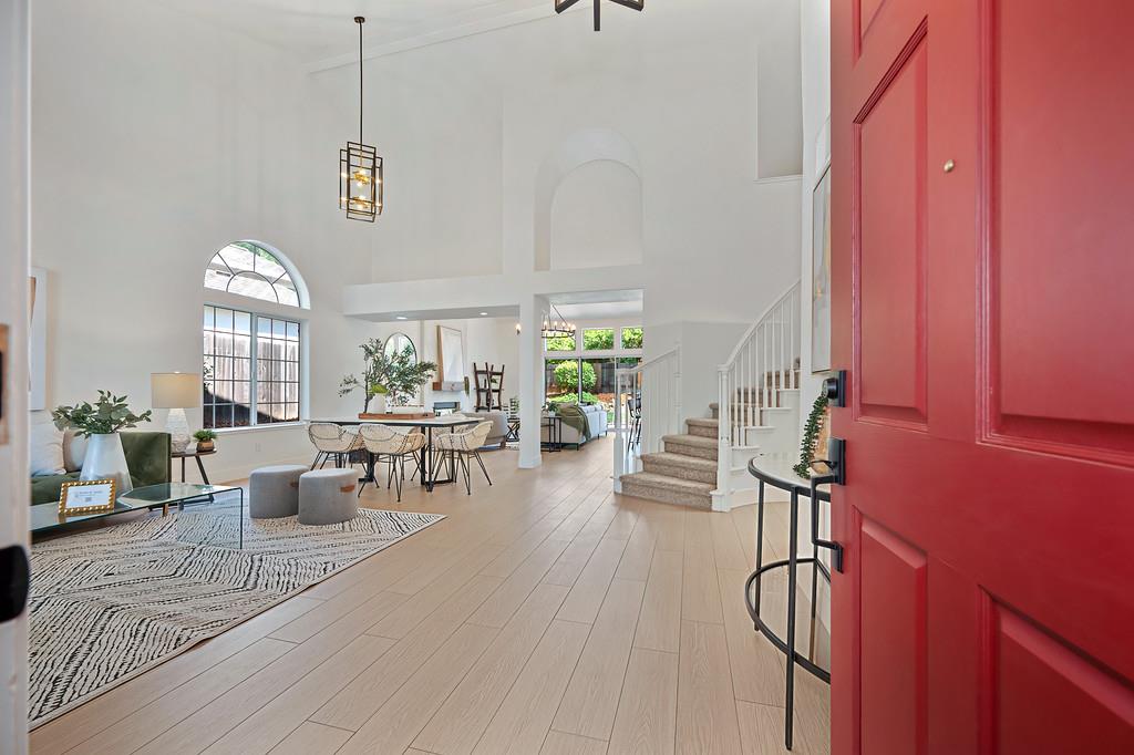 132 Bloomfield Way