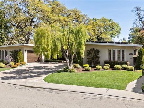 7222 Parkwoods Drive, Stockton, CA 95207 - #: 225029702