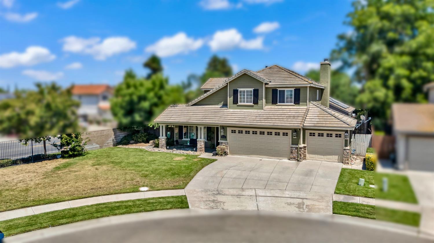 5932 Huntley Court