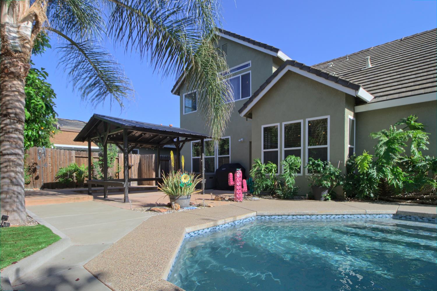 824 Atwell Circle