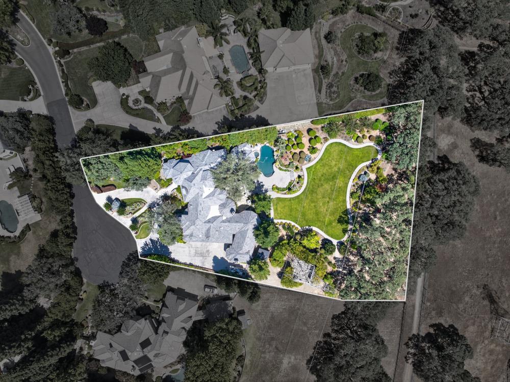 5021 Waverly Court