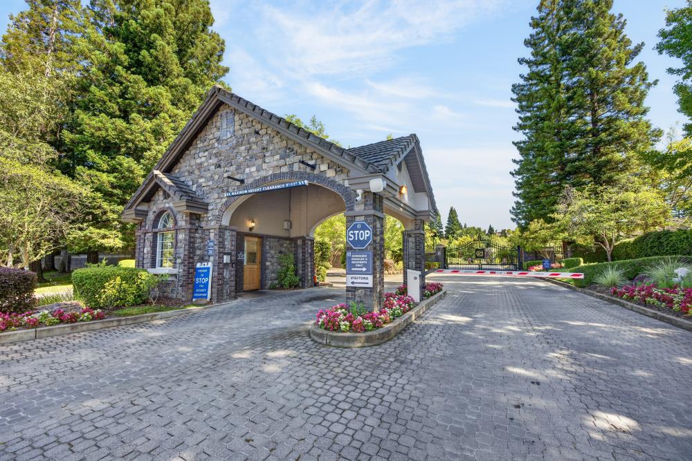 5021 Waverly Court