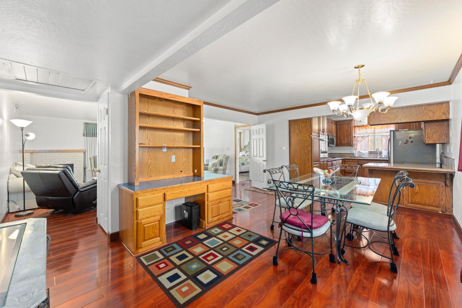 5830 Woodleigh Drive