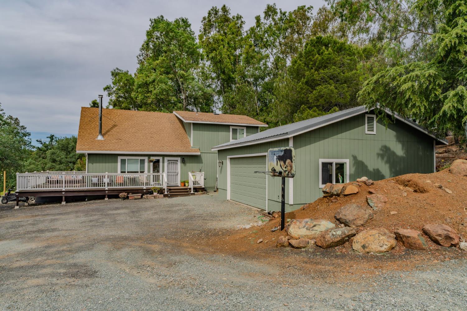 7067 Cane Lane