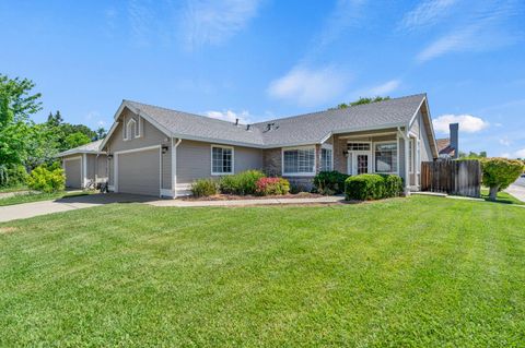 8825 Kepler Ct. Elk Grove CA 95758
