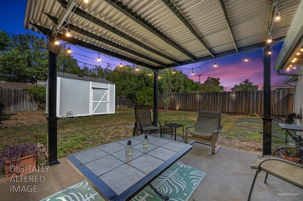 1313 Gladstone Drive