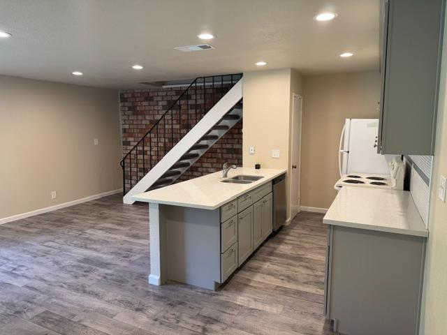 5128 Rhode Island Drive 2