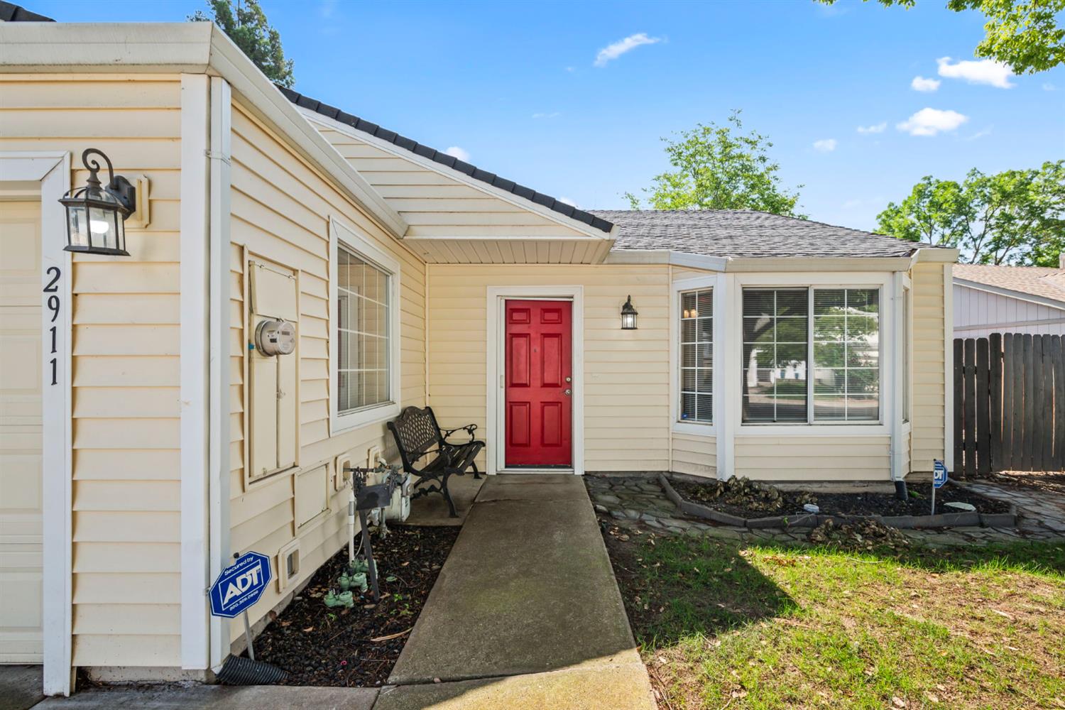 2911 Twin Creeks Lane
