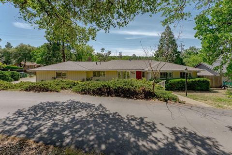 3909 Heights Ct., Cameron Park, CA 95682 - MLS#: 225051135