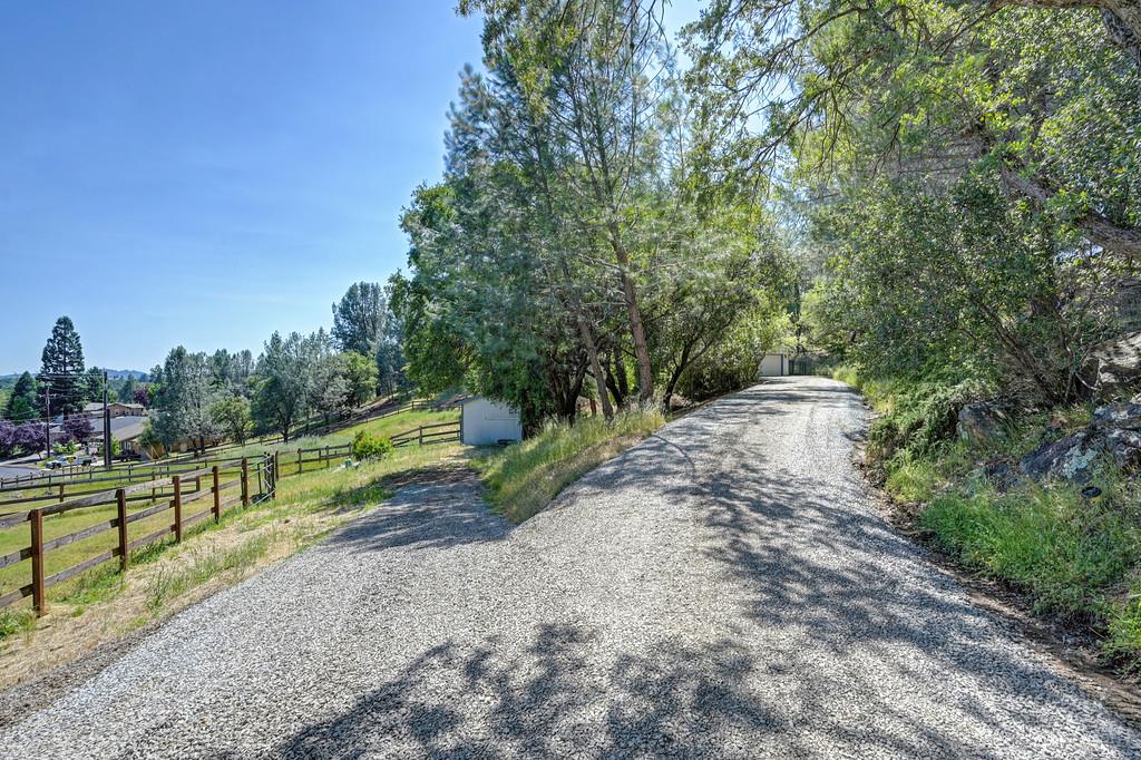2828 Westville Trail