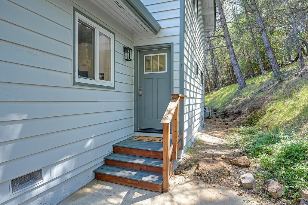 2828 Westville Trail