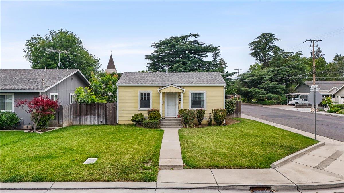 505 S Acacia Avenue