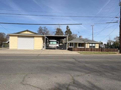 711 B Street Yuba City CA 95991