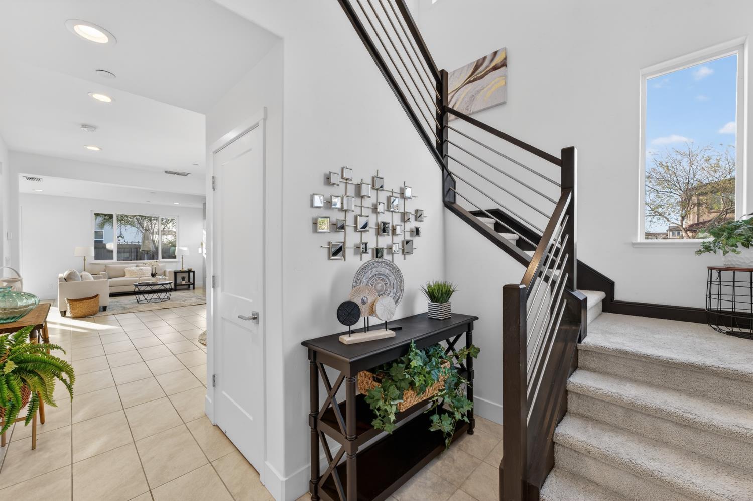 4461 Silver Ivy Street