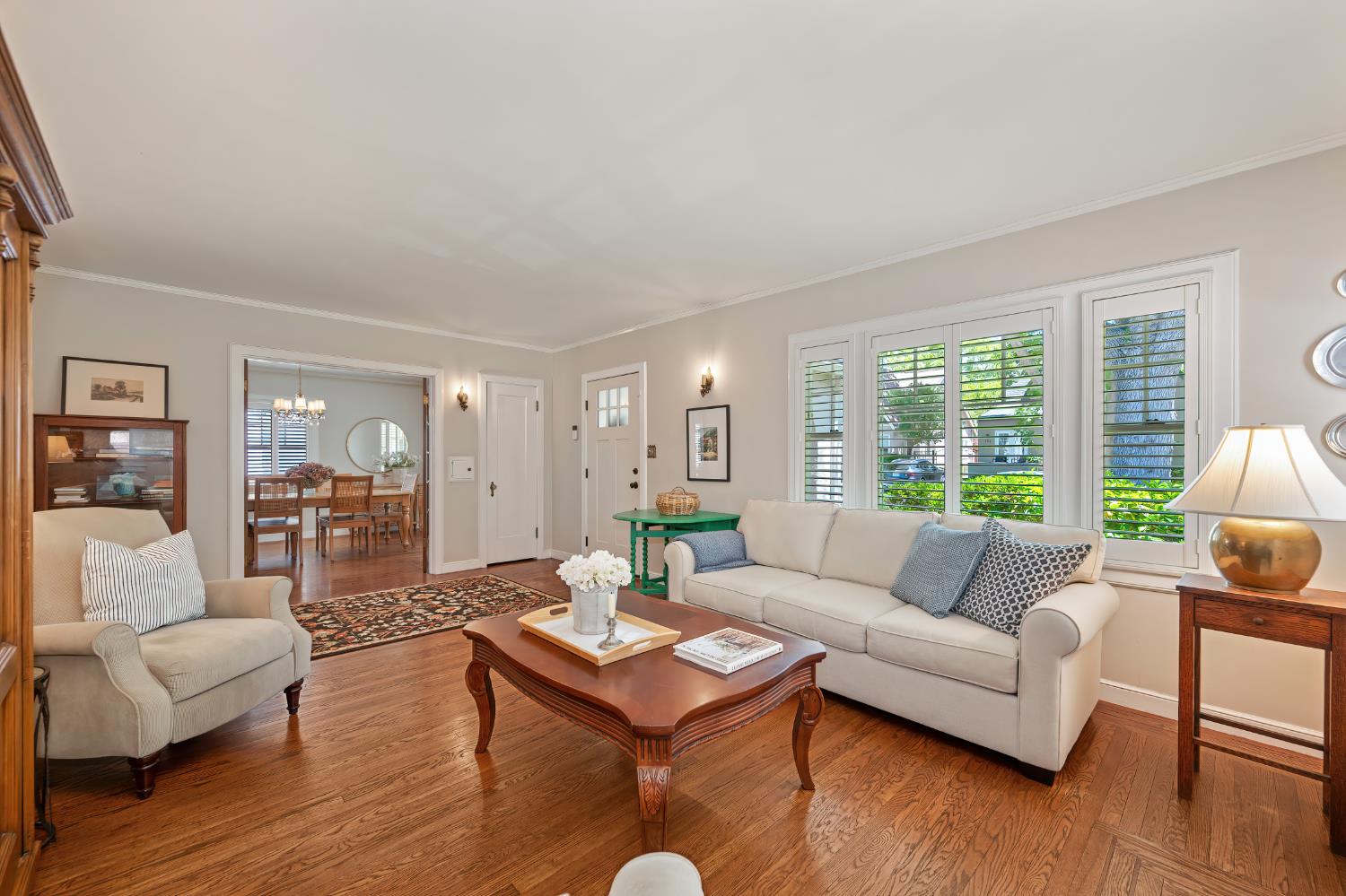 908 Sonoma Way