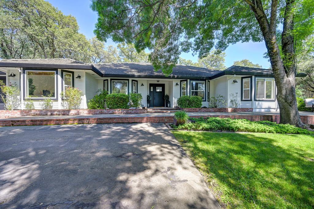 1440 Shadow Rock Drive