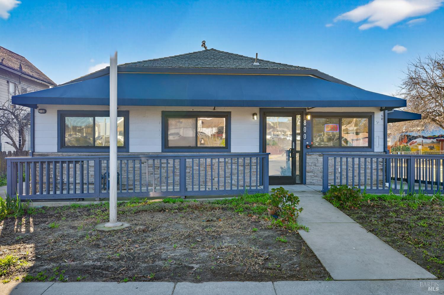 800 E Monte Vista Avenue