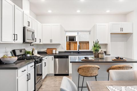 3135 Declaration Avenue, Lincoln, CA 95648 - MLS#: 224128060