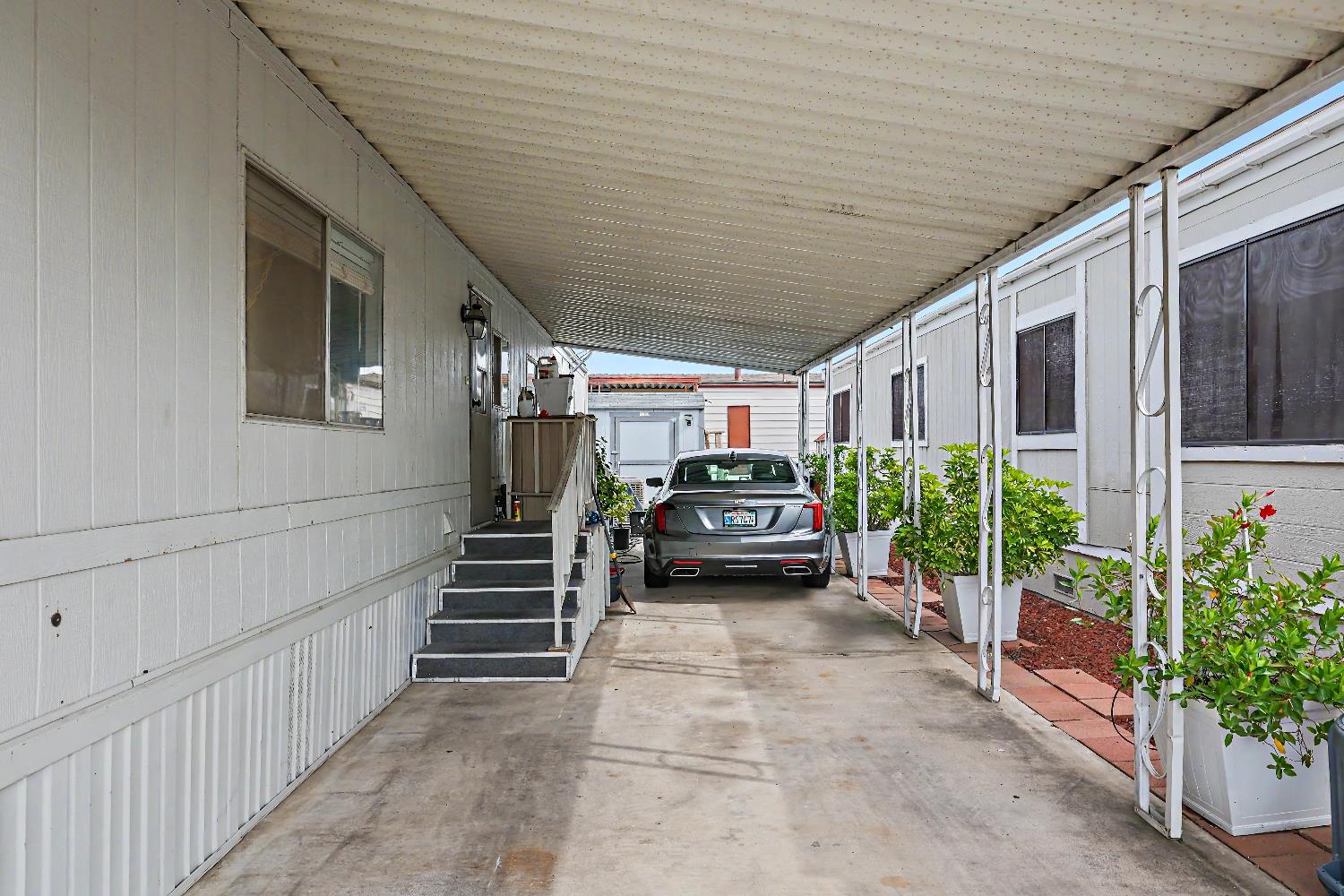 1400 N Tully Road 121