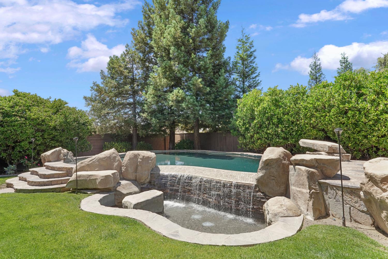 5554 Saint Andrews Drive