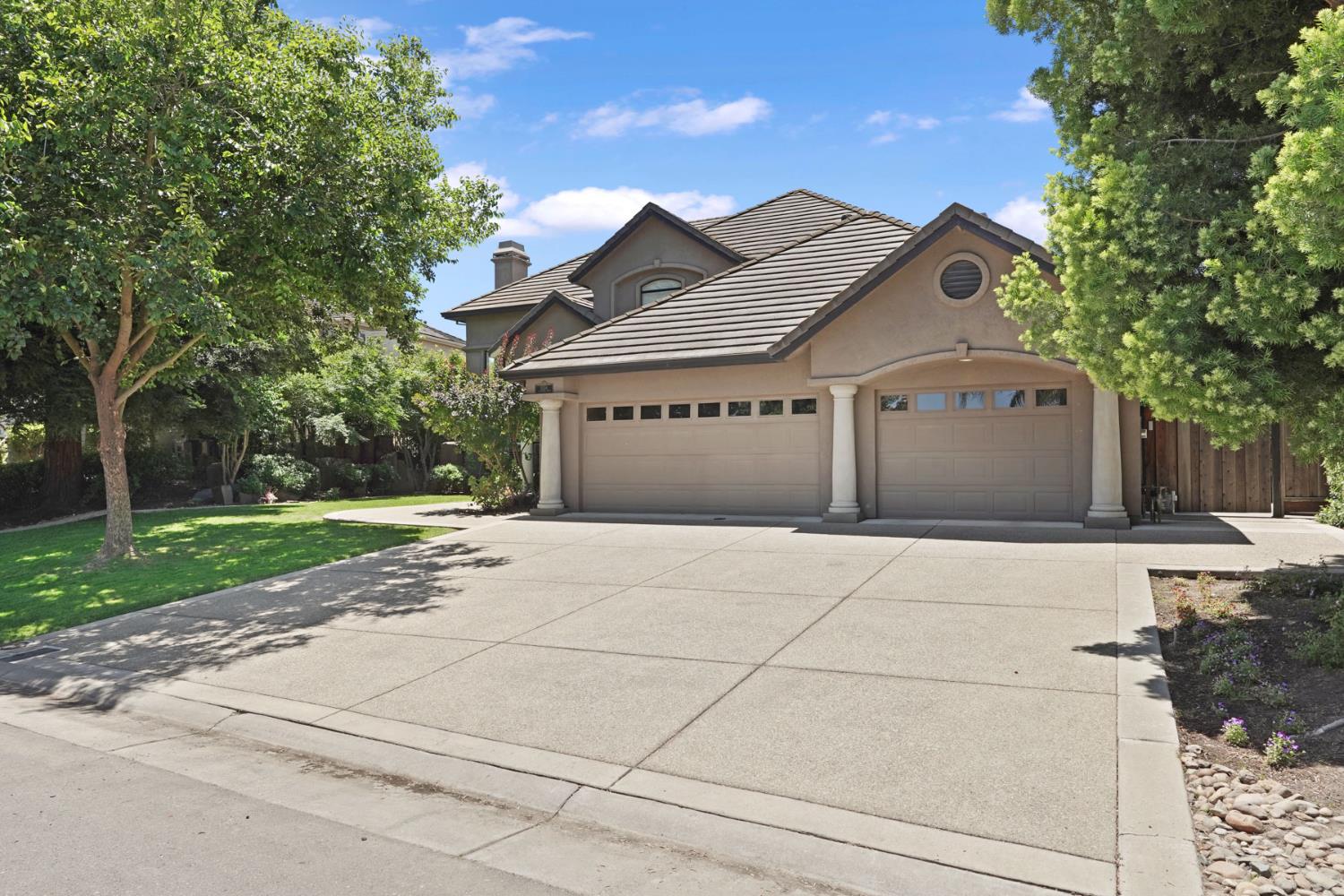 5554 Saint Andrews Drive