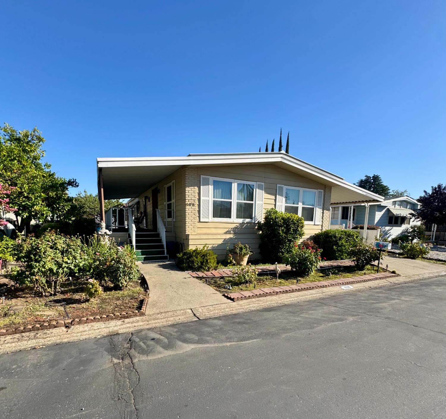 408 Ravine Circle