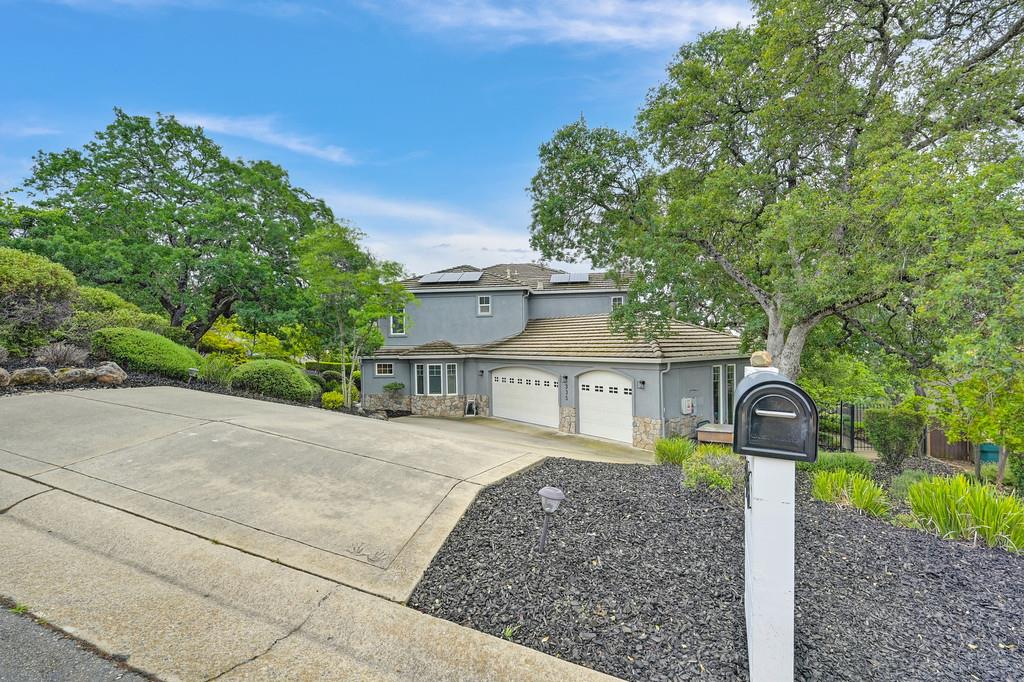 335 Glen Ridge Court