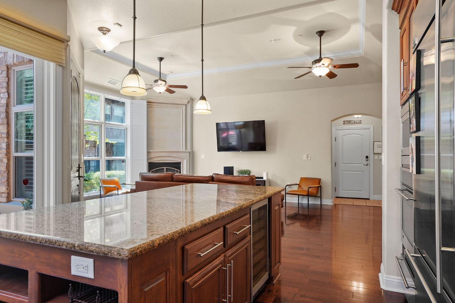 2430 Pavilions Place Lane 504