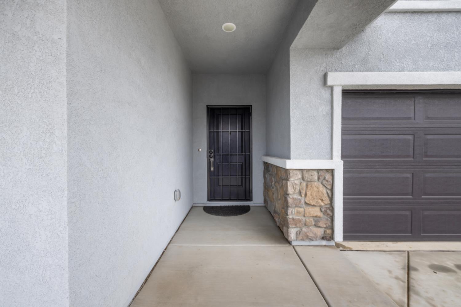 1113 Elm Terrace Way