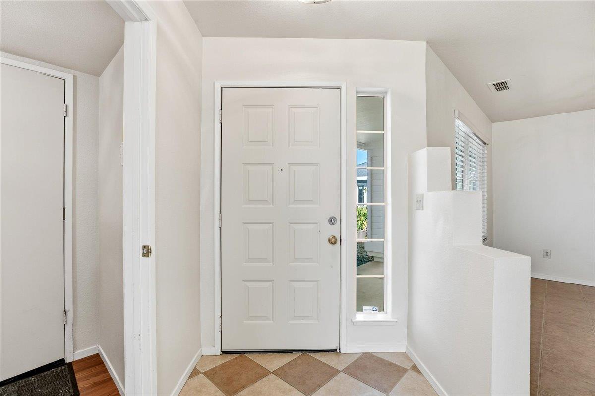 8610 Hackmore Court