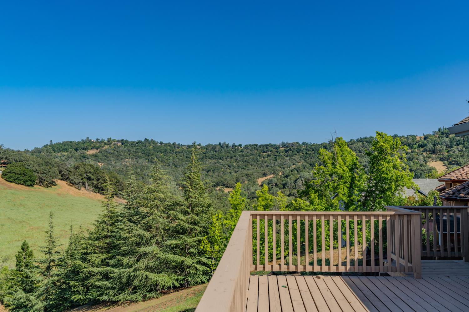 156 Creek View Court